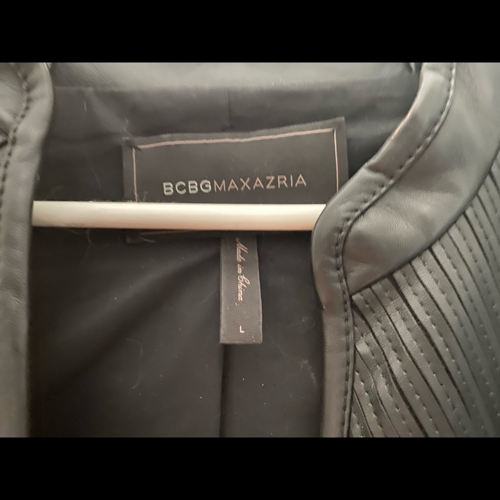 Cropped black leather BCBG jacket